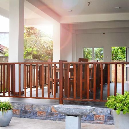 Himawari Beach Villa Матара Екстериор снимка