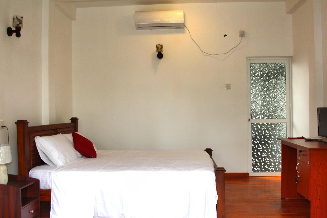 Himawari Beach Villa Матара Екстериор снимка